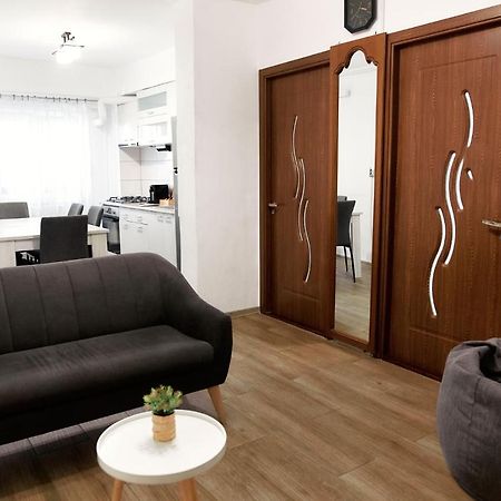 Bta Apartment Manastur 克卢日-纳波卡 外观 照片