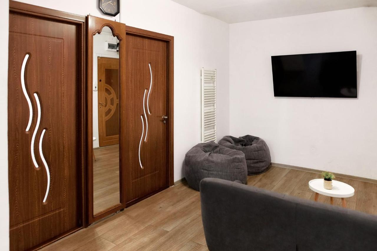 Bta Apartment Manastur 克卢日-纳波卡 外观 照片